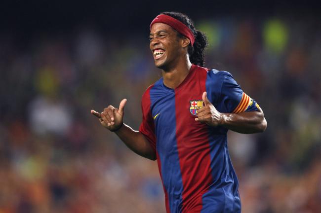 【tin bóng đá mới nhất】Cựu cầu thủ Barcelona: Ronaldinho xuất sắc nhất thế giới nếu biết cách chăm sóc bản thân, sự nghiệp của anh sẽ tốt hơn Messi